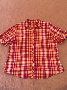 Alia wm’s Plaid Button-Down Shirt with cute sleeves